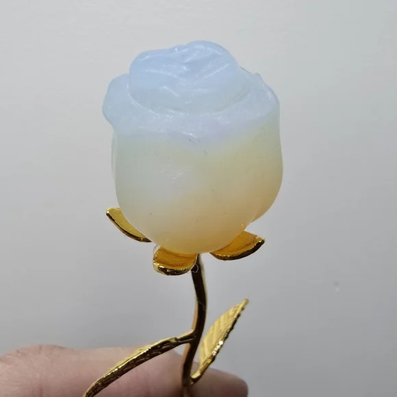 Opalite Crystal Rose - Picture 9 of 11